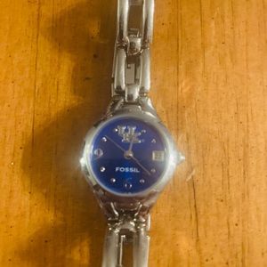 University of Kentucky women’s Fossil watch